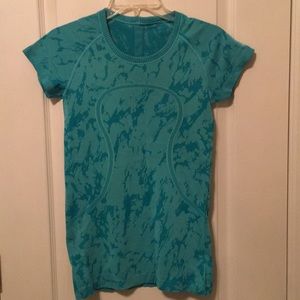 LuLuLemon Shirt